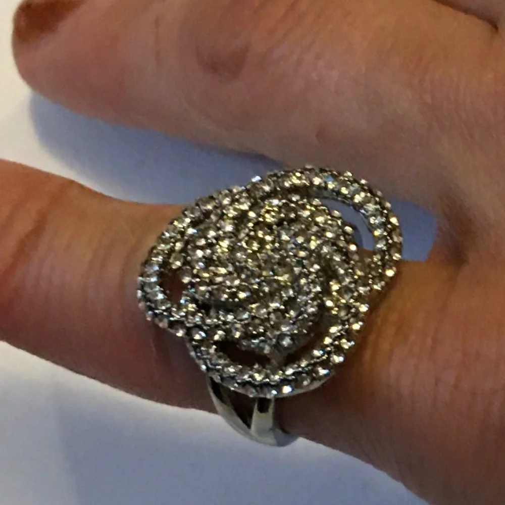 Silver Ring Diamond Sparkle, Swirly Design, 925 Sterling, Size 5, New!